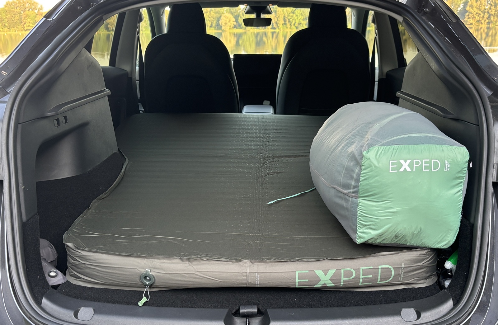 EXPED MegaMat Auto