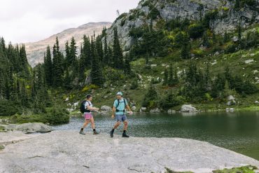 Sommer, Sonne, Gipfelglück – Die richtige Ausrüstung für Wanderungen im Sommer