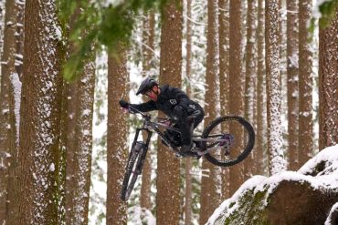 Norrøna Mountainbike Fjørå: Performance und Schutz für die kalte Jahreszeit